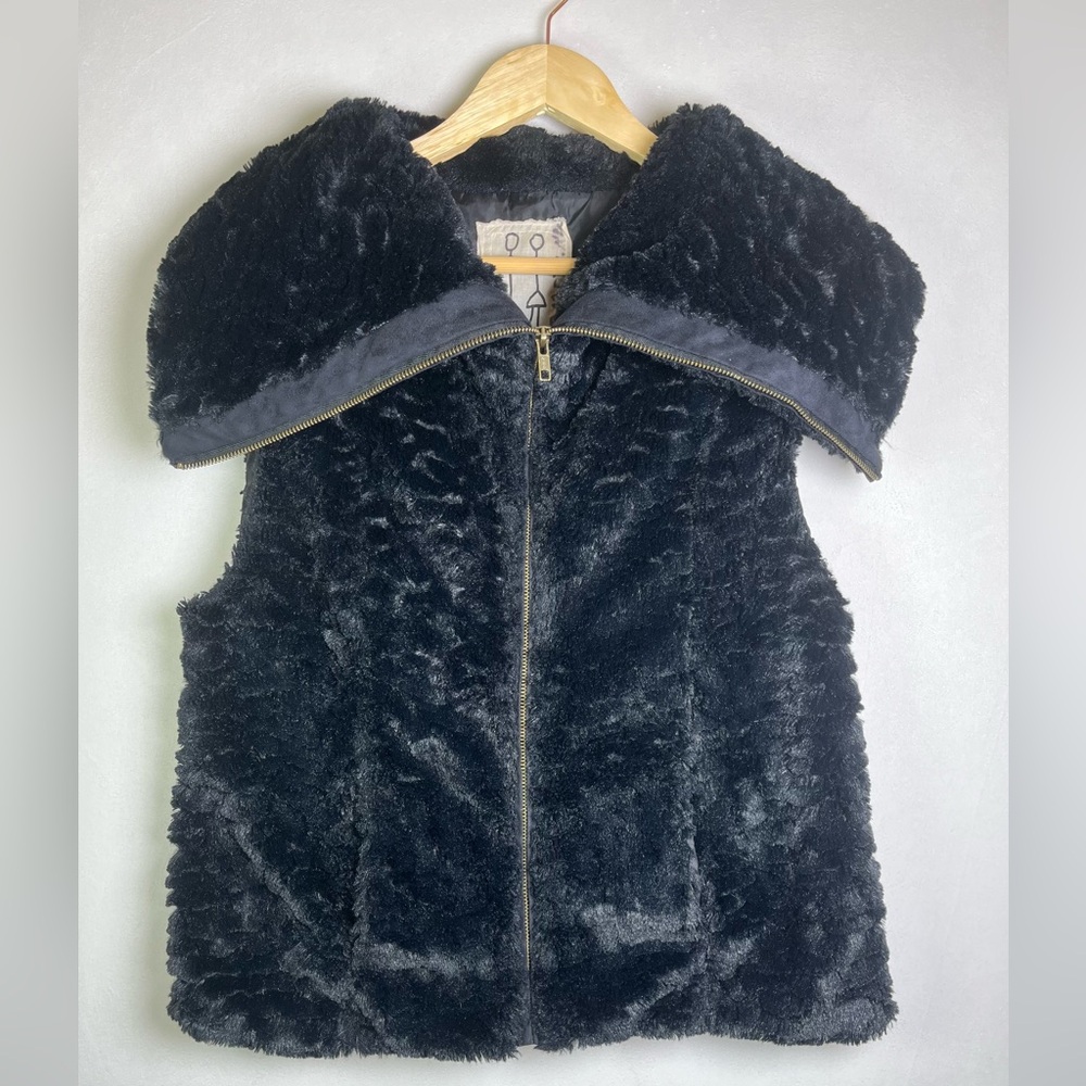 Johnny Was Pete & Greta Women’s Sz S Faux Fur Zip-Front Vest Black Cottage Y2K